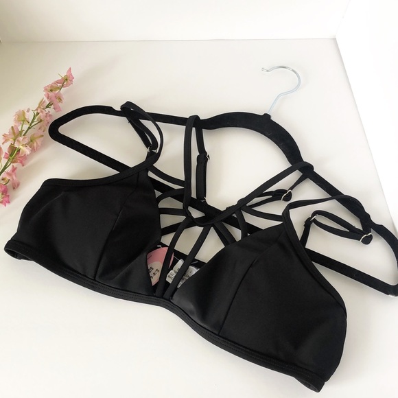 Anemone Black bikini top - Picture 7 of 8